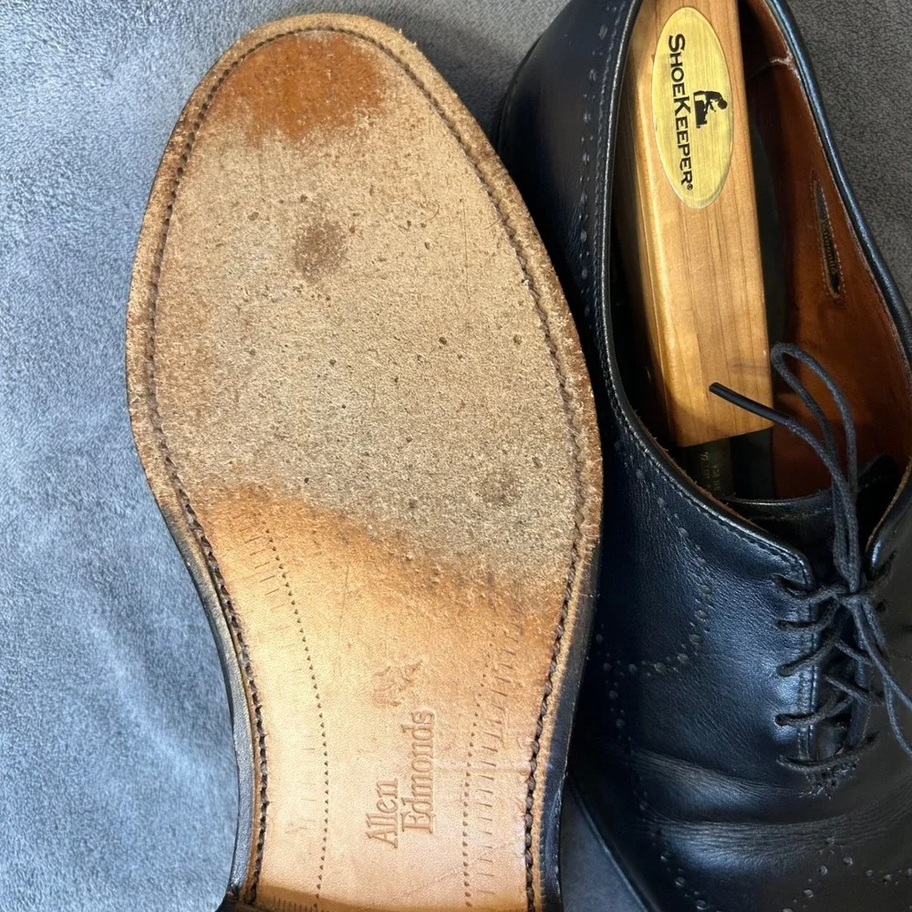 Allen Edmonds Fairfax Medallion Toe Mens 11 D Oxford Black Lace Up Dress Shoes